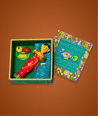 Vadhu (Pellikuturu Hamper)